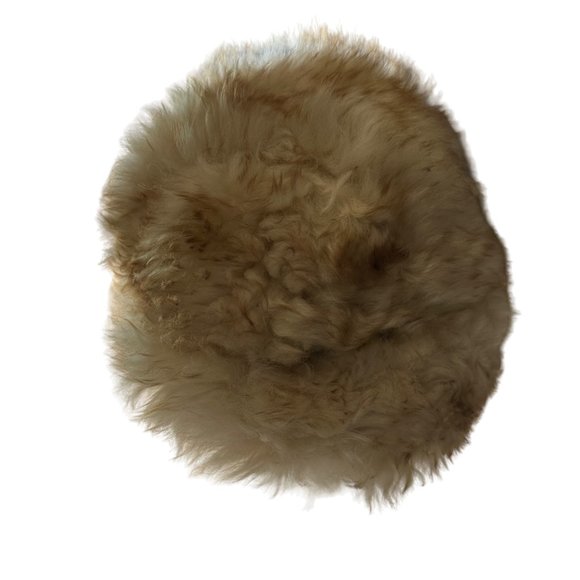 Dyed Italian Lamb beige fur hat band diameter 7 inches made in Italy - Picture 4 of 9